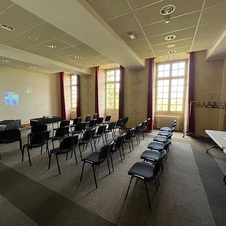 Hotellerie Saint Yves Chartres Kültér fotó
