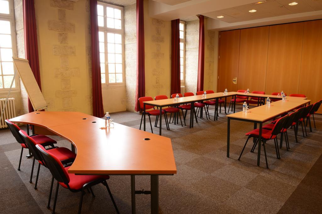 Hotellerie Saint Yves Chartres Kültér fotó