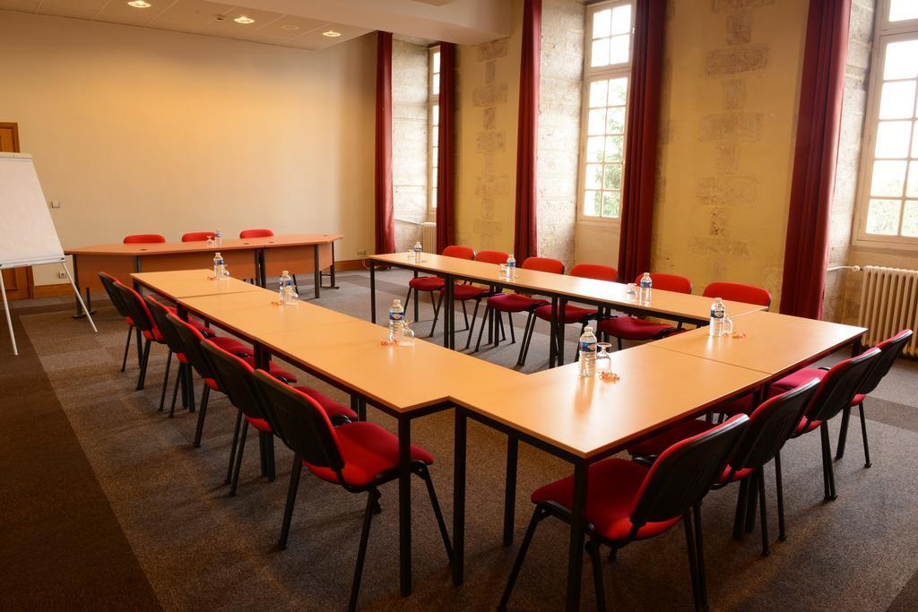 Hotellerie Saint Yves Chartres Kültér fotó