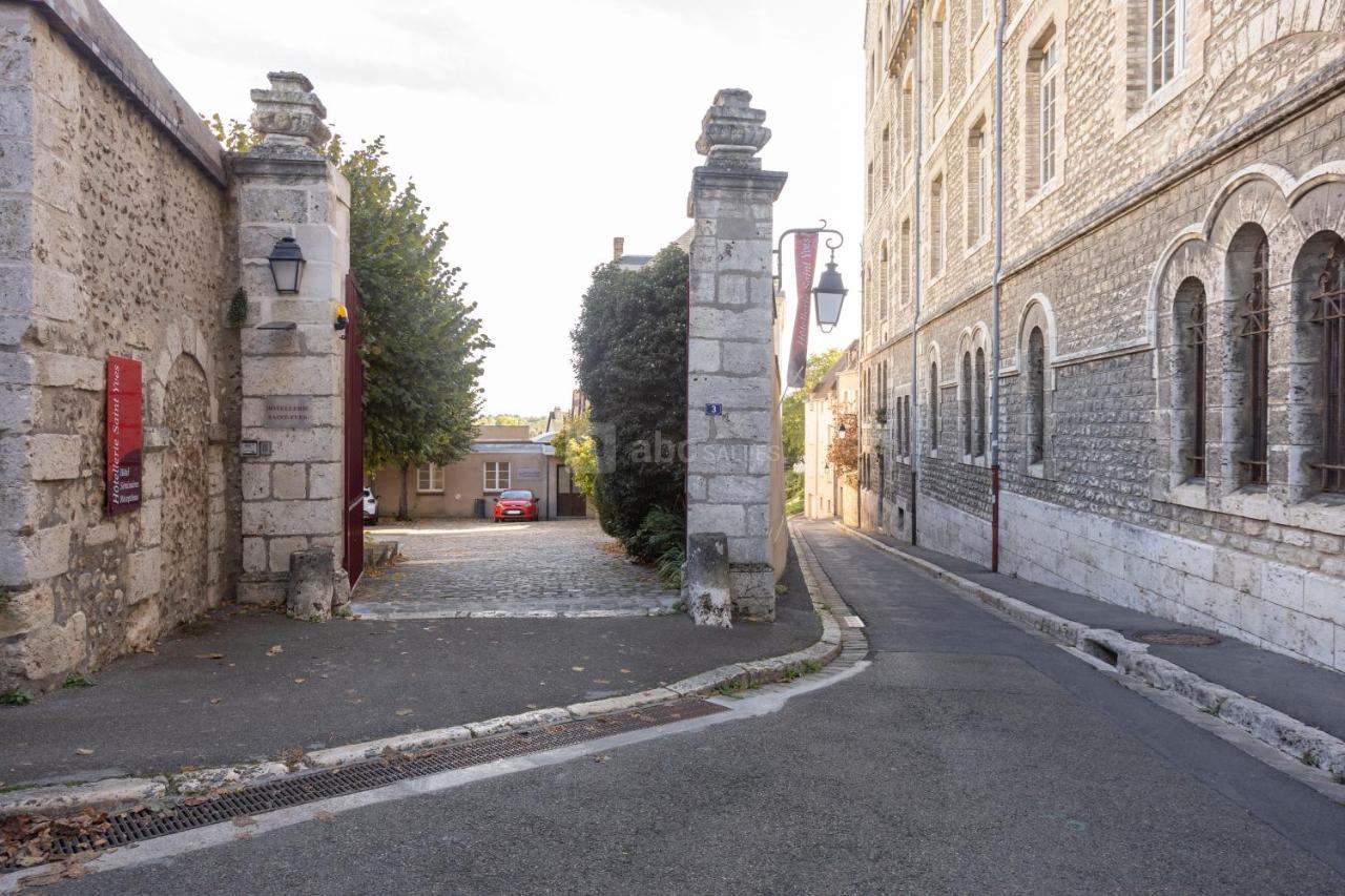 Hotellerie Saint Yves Chartres Kültér fotó